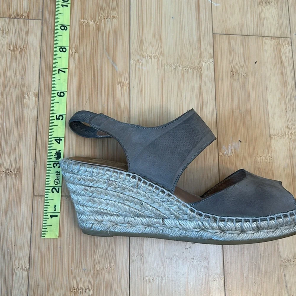 Kanna Espadrille Wedge Sandals size 37